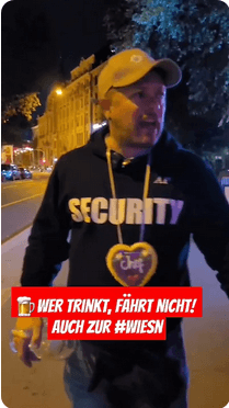 Die Stadt ist voll zur Wiesn mit Polizei